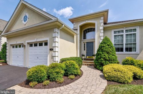 5349 Trevino Dr, Haymarket, VA 20169-3160
