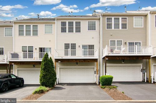 14631 Weeburn Way, Woodbridge, VA 22191-4043