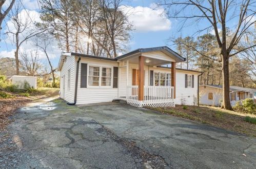 2363 Beverly Ln, Marietta, GA 30060-4609