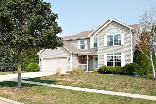 108 Tomaras Ave, Savoy, IL 61874-9328