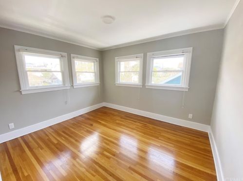 244 Kenwood St, Glendale CA  91206-4209 exterior