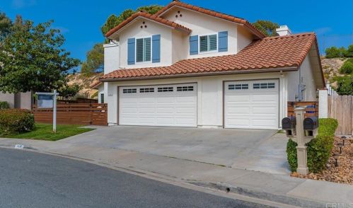 1634 Landquist Dr, Encinitas, CA 92024-4755