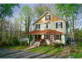 90 Bickford Ave, Tryon, NC 28782-3485