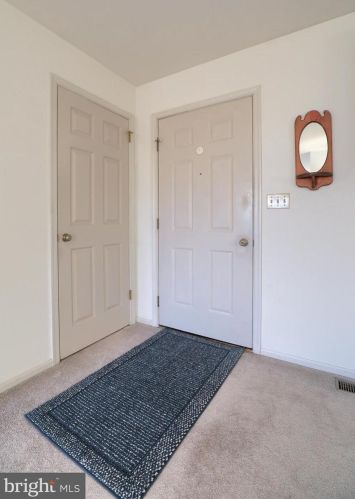 154 Amsterdam Rd, Lancaster PA  17603-9719 exterior