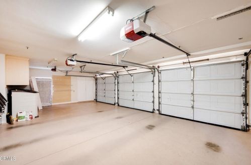 1958 Calafia St, Glendale CA  91208-2306 exterior