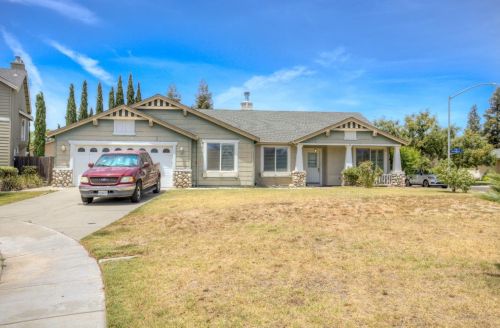 433 Sunshine Ct, Turlock, CA 95382-7302