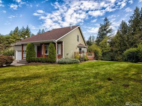8366 Telegraph Rd, Everson, WA 98247-9254