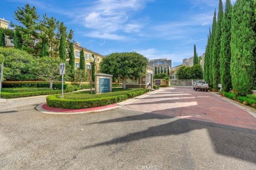 3405 Main St, Santa Ana CA  92707-4323 exterior