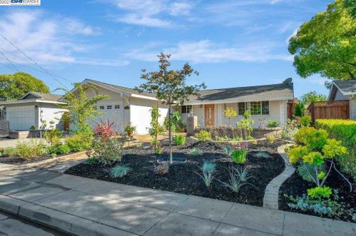665 Los Alamos Ave, Livermore, CA 94550-5321