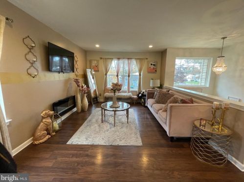 4331 Cooper Ave, Camden NJ exterior