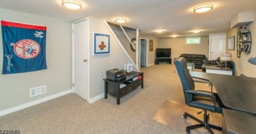 17 Forrest Rd, Dover NJ  07869-4311 exterior