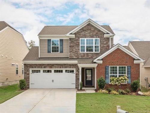 1505 Deer Meadows Dr, Waxhaw, NC 28173-7172