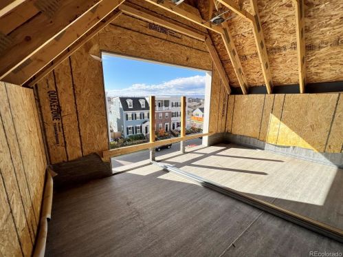 10373 58th Ave, Denver CO  80238 exterior