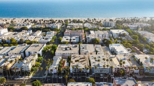843 4th St, Santa Monica CA  90403-1237 exterior