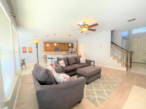 1121 Mason St, Argyle TX  76226-6619 exterior