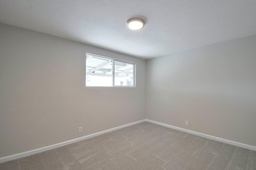 842 Vermont Ave, Los Banos CA 93635-3316 exterior