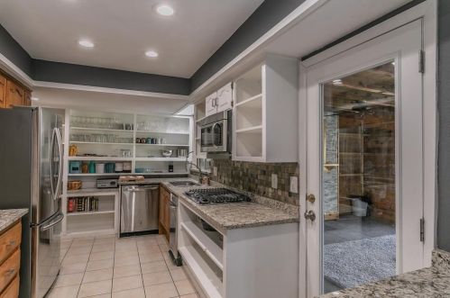 3519 Bangor Ct, Irving TX  75062-7412 exterior