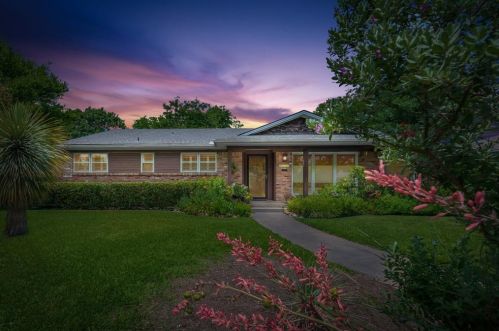 5819 Elm Lawn St, Dallas, TX 75228-6018