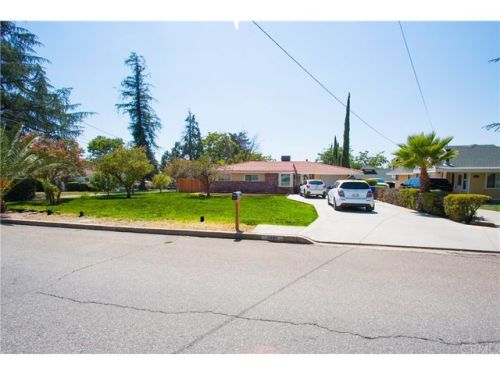 11892 California St, Yucaipa, CA 92399-3843