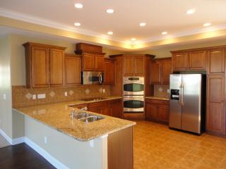 1104 Circandian Ct, Cary NC  27560-7154 exterior