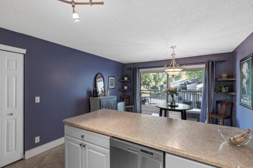 4392 Arden View Ct, Saint Paul MN  55112-1901 exterior