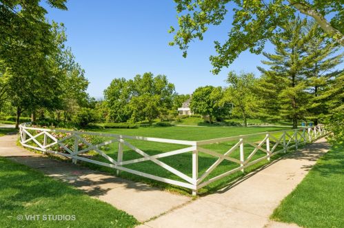 1532 Butterfield Rd, Homewood, IL 60422-1833