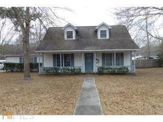 202 Lancelot Ln, Dublin, GA 31021-6405