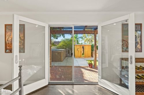 1133 Cordova Ave, Glendale CA  91206-2114 exterior