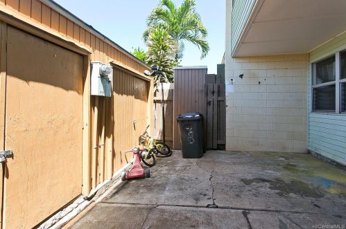 85-156B Ala Walua St, Nanakuli, HI 96792