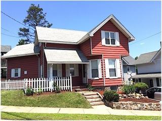 21 Maple St, Norwalk, CT 06850-3818