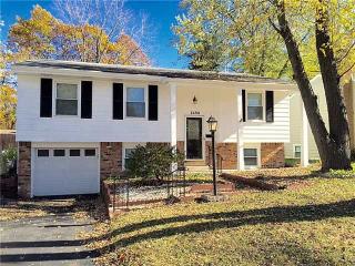 2458 Orchard Hills Blvd, Toledo, OH 43615-2558