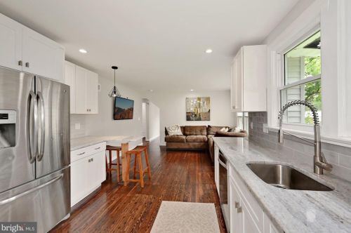 505 Mount Laurel Rd, Mount Laurel NJ  08054-9554 exterior