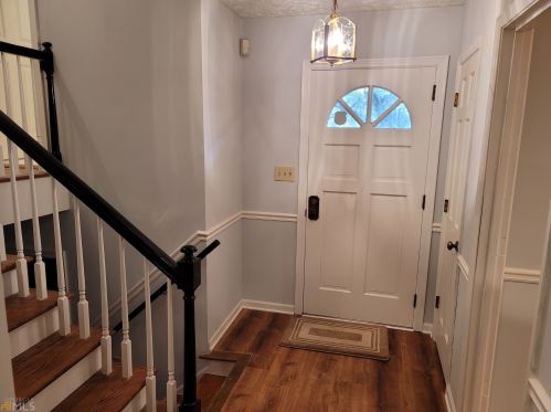 1240 Red Fox Trl, Marietta, GA 30068-2657