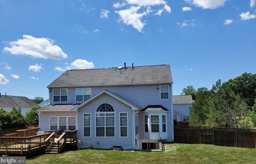 16232 Eagle Flight Cir, Woodbridge VA  22191-6078 exterior