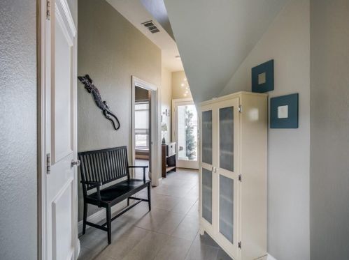 1604 Carpenter Dr, Plano TX  75074-8645 exterior