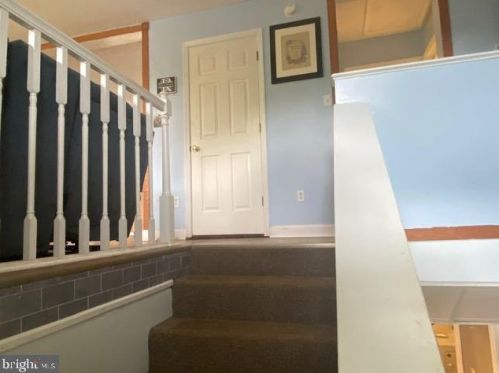 117 Imperial Ln, Sugar Grove, WV 26815-5049