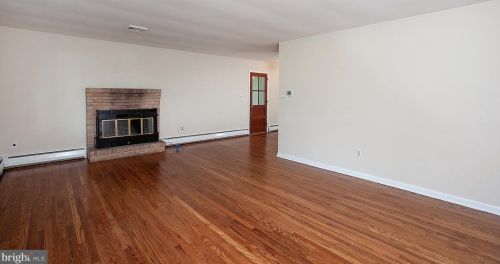 4848 Londonderry Rd, Harrisburg, PA 17109-5207