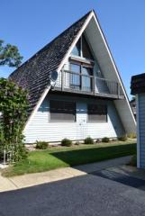 822 Lake Holiday Dr, Sandwich, IL 60548-9247
