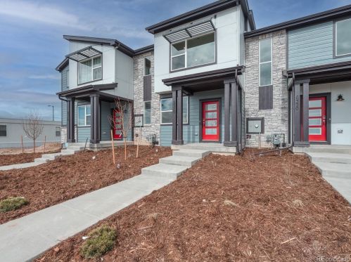 6318 Lisbon St, Denver, CO 80019-8529