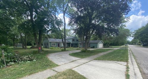 2001 Poplar Ave, Hanover Park, IL 60133-3548