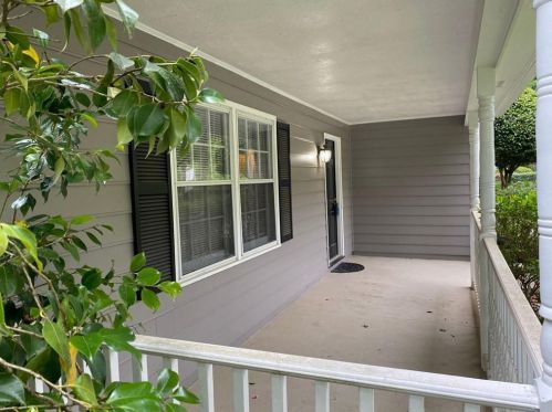 4151 Wash Lee Ct, Lilburn, GA 30047-7440