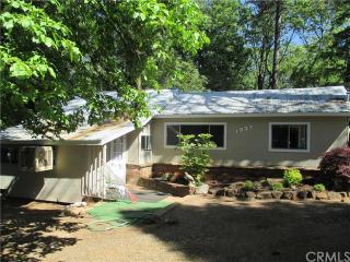 1337 Taylor Ln, Paradise, CA 95969-2604