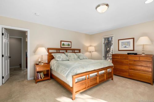 6068 Clinton Ct, Englewood CO 80111-5217 exterior