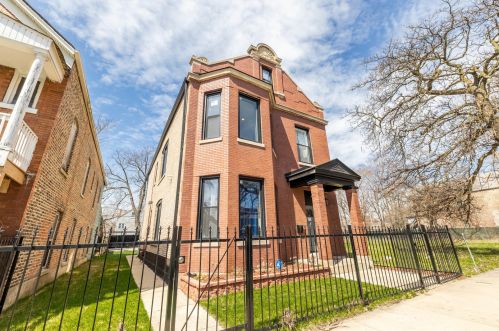 1634 Komensky Ave, Chicago, IL 60623-2708