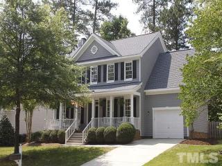 107 Unaka Ct, Cary, NC 27519-6924