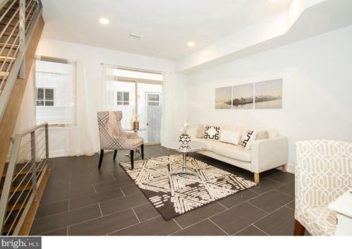 118 Ellsworth St, Philadelphia PA  19147-5408 exterior