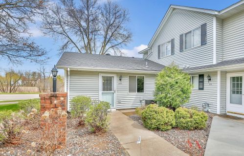 6000 Fernwood St, Saint Paul MN  55126-8464 exterior