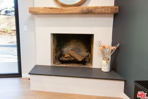 5308 Cortolane Dr, Glendale CA  91214-1308 exterior