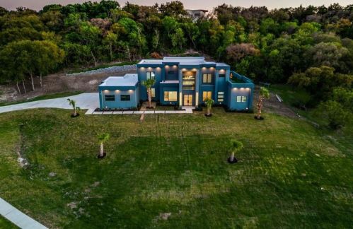 2502 Hardwick Ln, Cedar Hill, TX 75104-1007