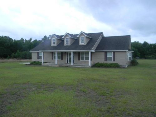 51 Hillcrest Dr, Varnville, SC 29944-4946